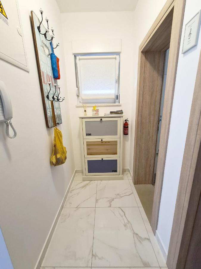 Apartment Punta Seget Vranjica