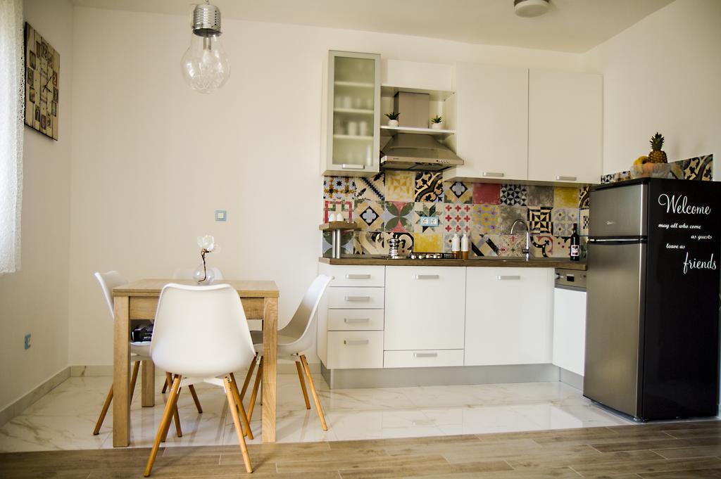 Apartment Punta * Seget Vranjica
