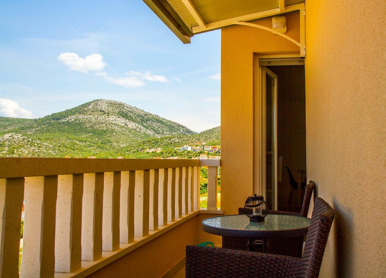 Apartment Punta Seget Vranjica